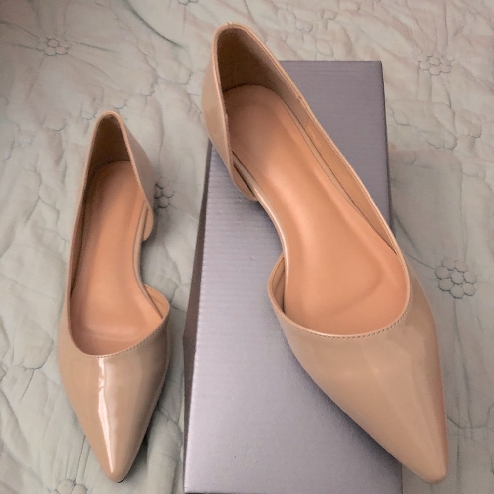Brand new SHEIN nude flats